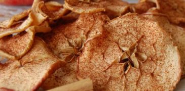 Baked Cinnamon Apple Chips recipe