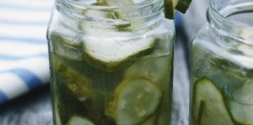 Tasty Homemade pickles cucumbers recipe